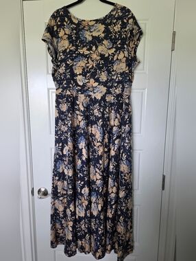 Chaps Navy and Tan Floral Maxi Dress Size XL